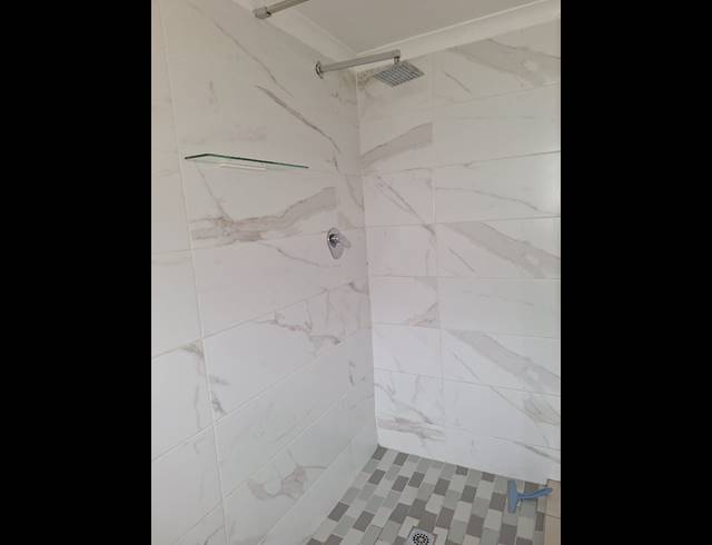 3 BEDROOM APARTMENT TO LET IN GLENWOOD